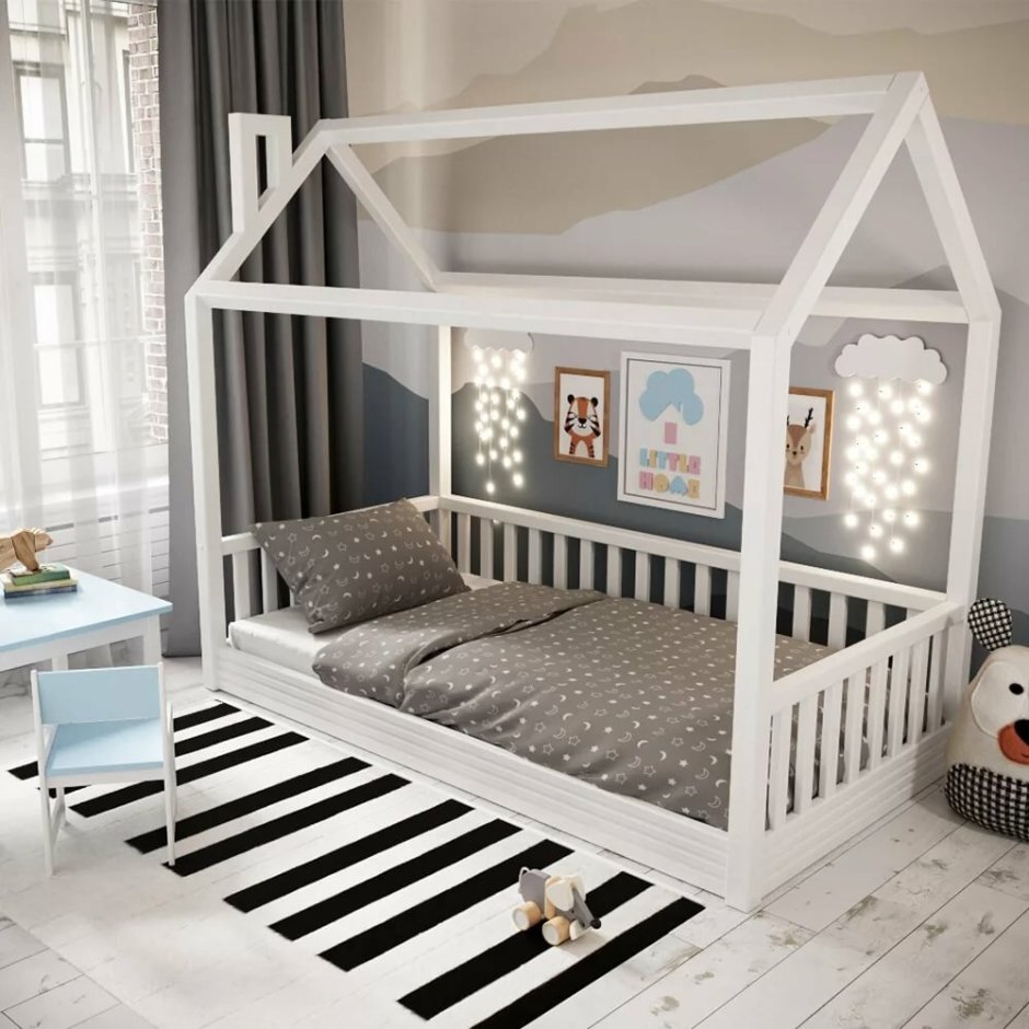 Детская кровать домик Монтессори