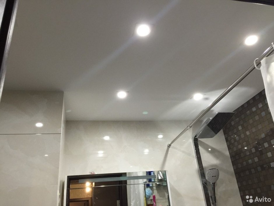 Светильники для натяжных потолков в ванную