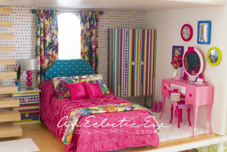 Спальня для Барби