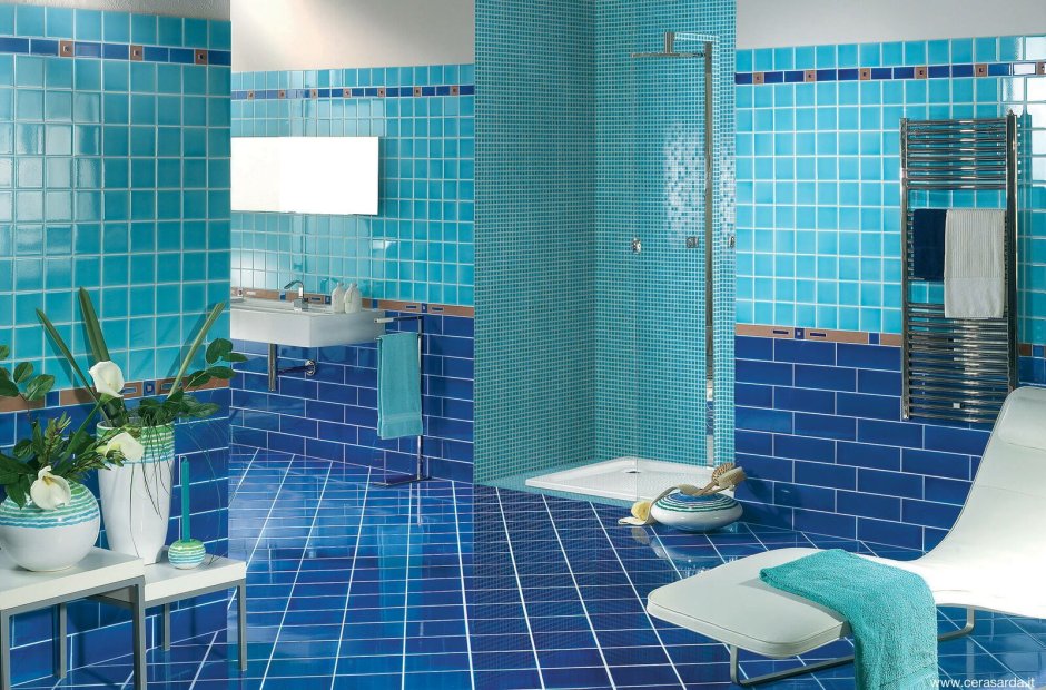 Синяя ванная комната мозайка