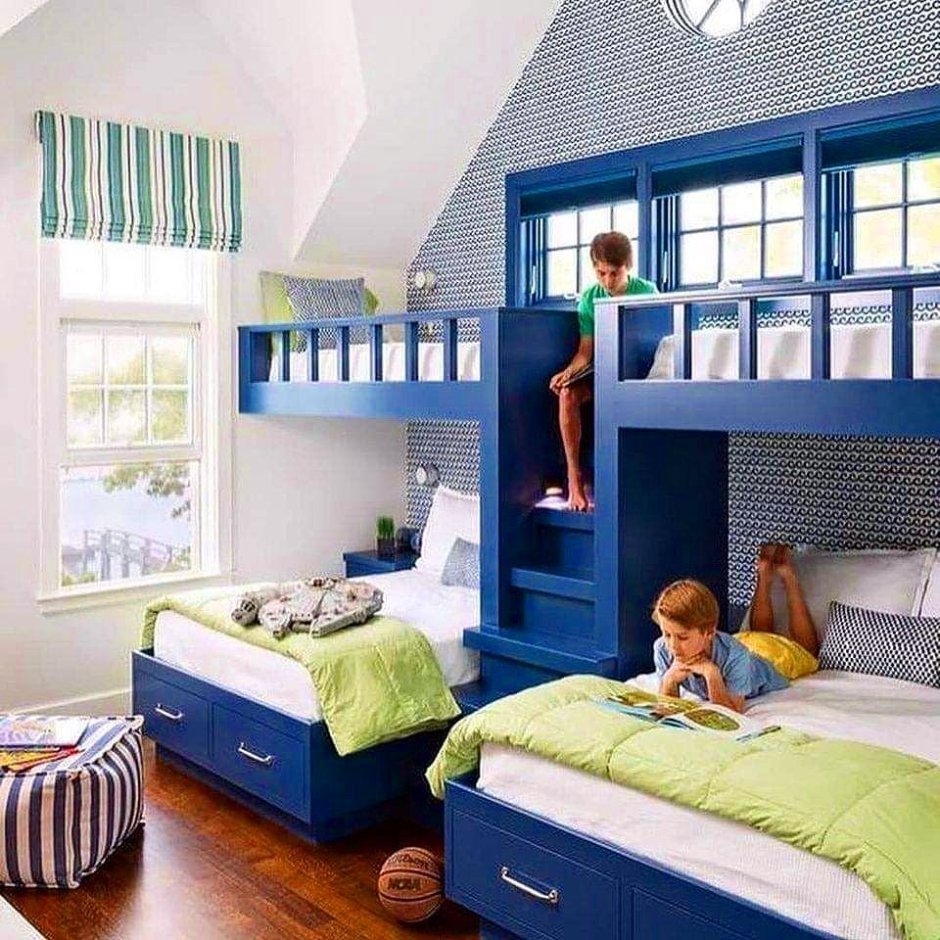 Потолок в детской с двухъярусной кроватью