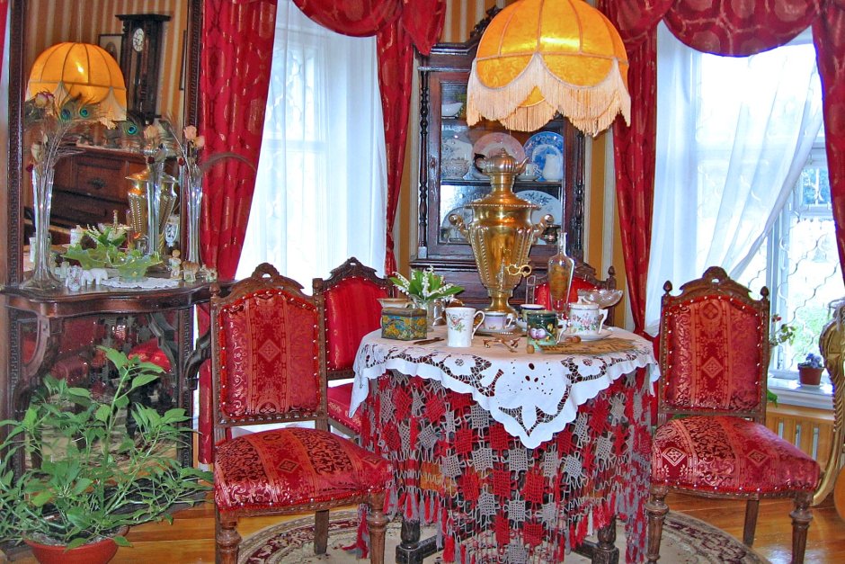 Купеческая спальня