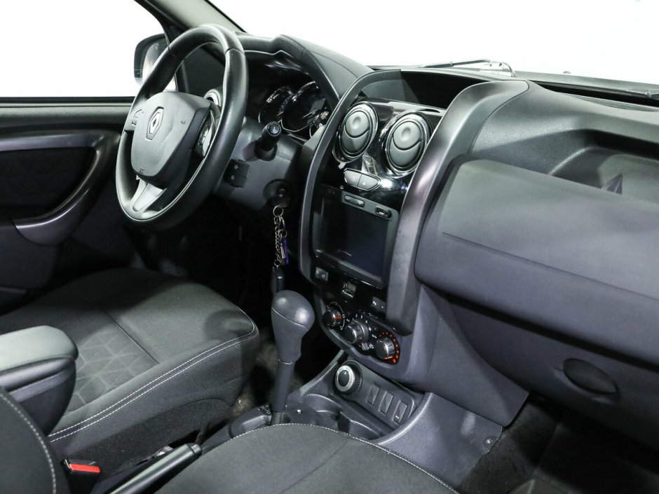 Renault Duster 2015 Interior