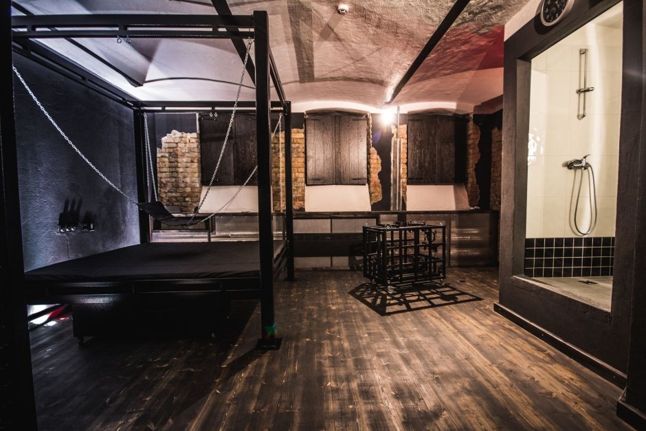 Дизайнерская комната для бдсм