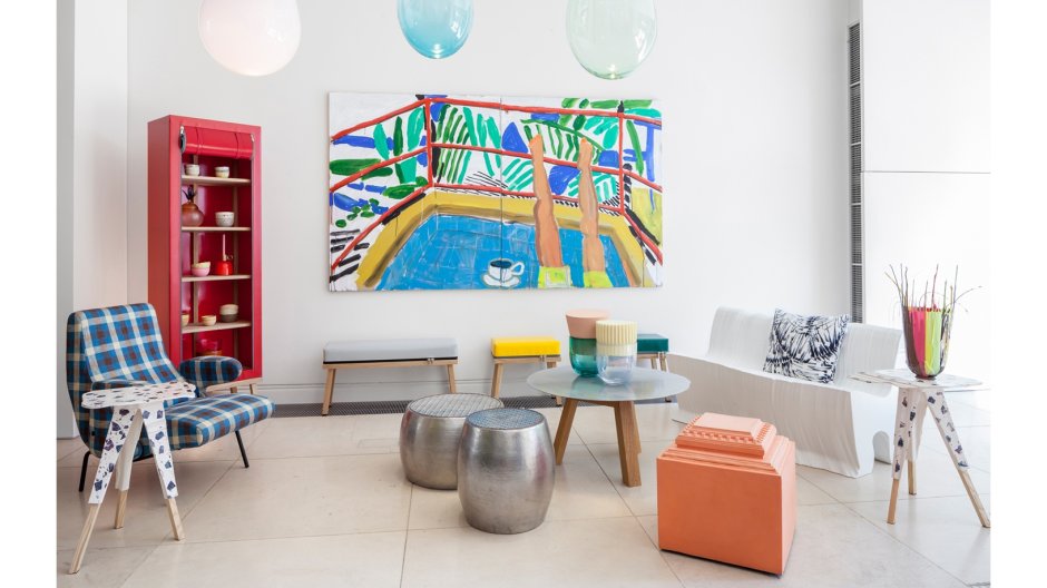 Ромашки на стене