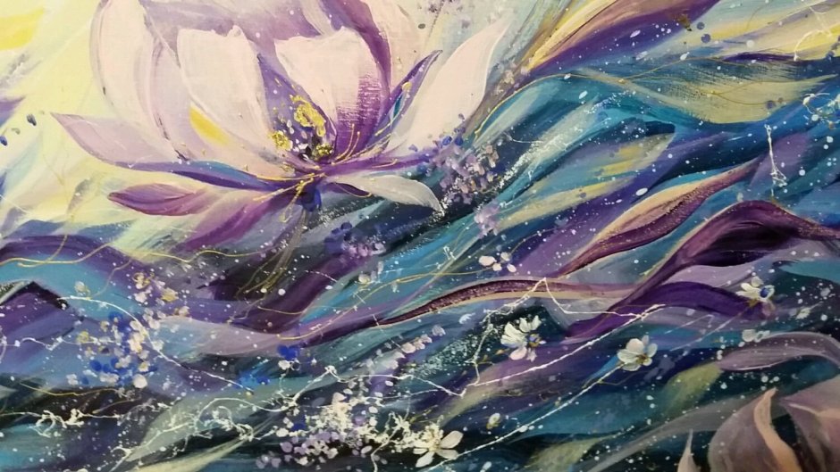 Граффити на стене в комнате