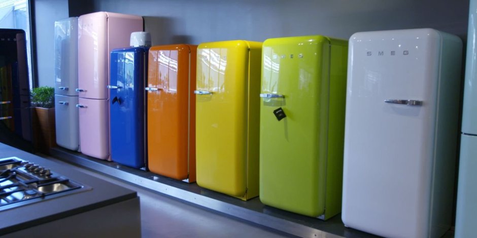 Холодильник Смег ретро цвета
