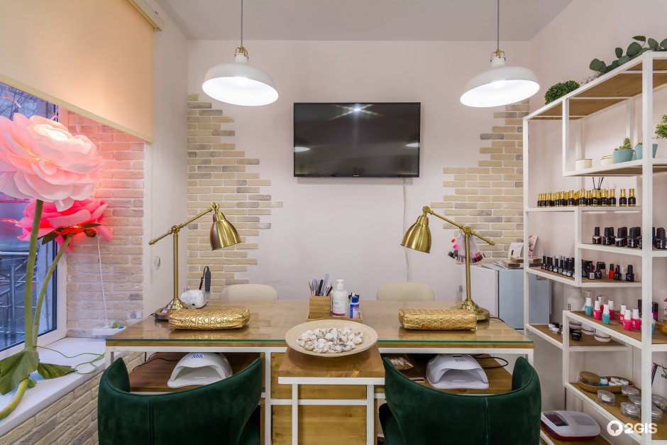 Маяковского 25 Химки салон красоты Loft