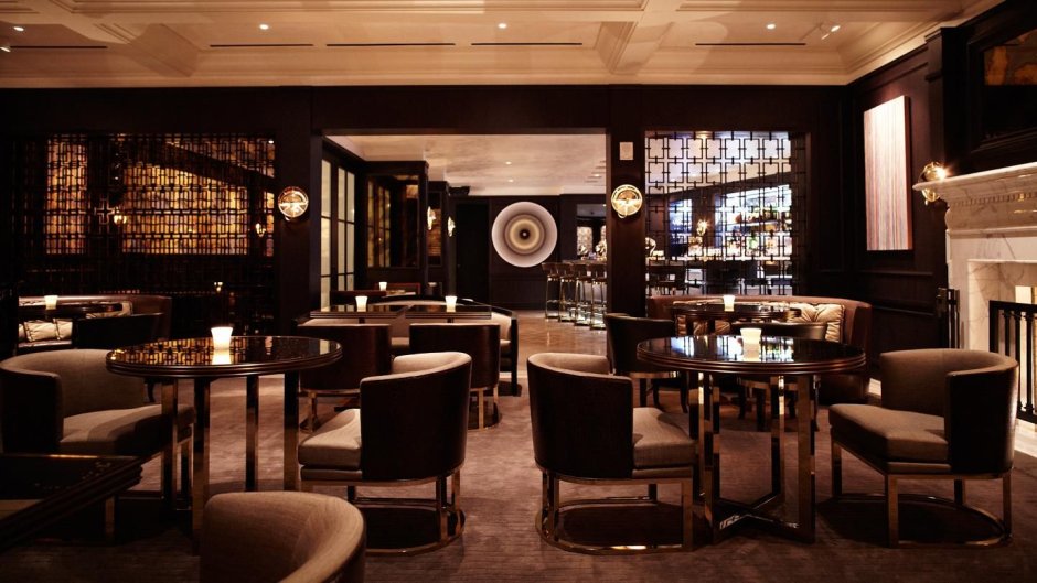 Интерьер маленькой кофейни