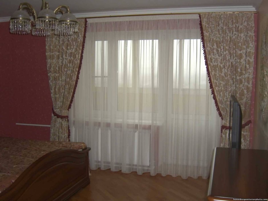 Шторы с ламбрекеном в спальню