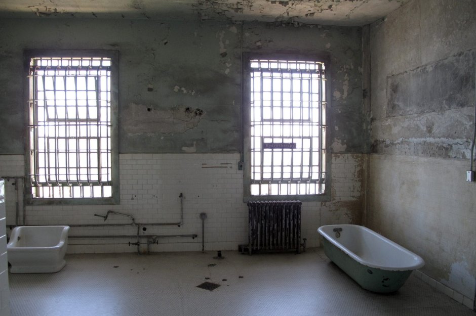 Alcatraz Island внутри тюрьмы