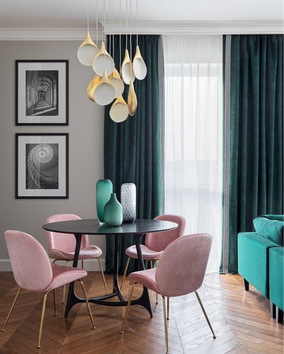 Гостиная в изумрудном цвете