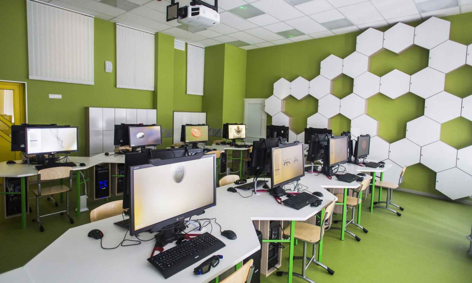 Современный кабинет информатики в школе