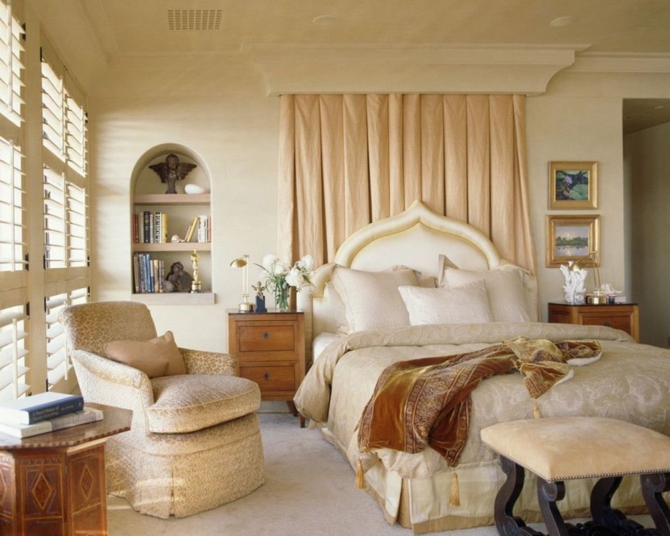 Маленькая спальня в средиземноморском стиле