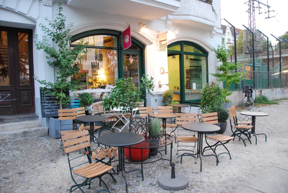 Уличное кафе в Берлине