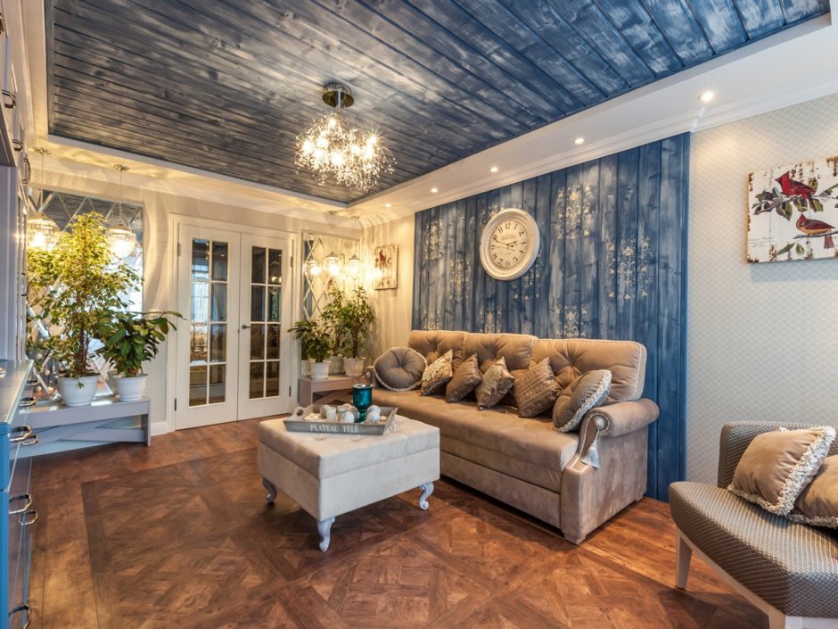 Белая вагонка на потолке в интерьере