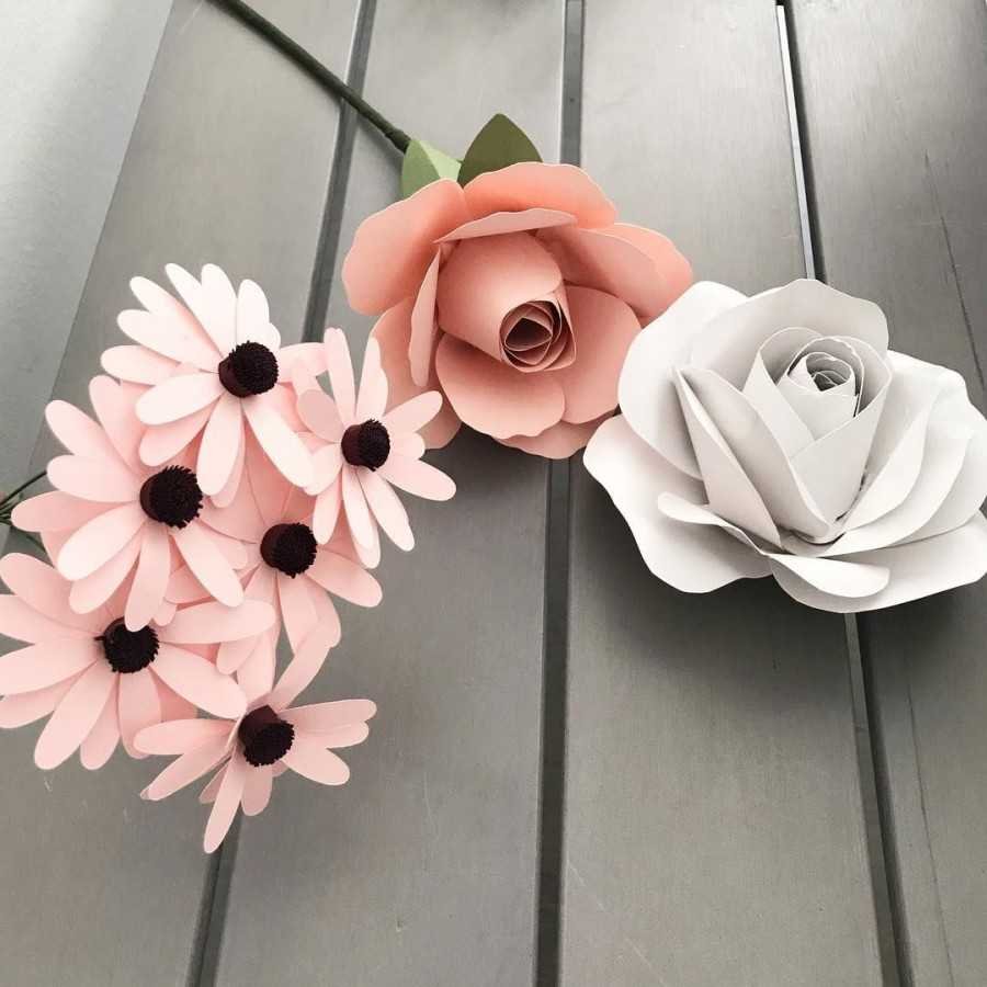 Оригинальные цветы из бумаги