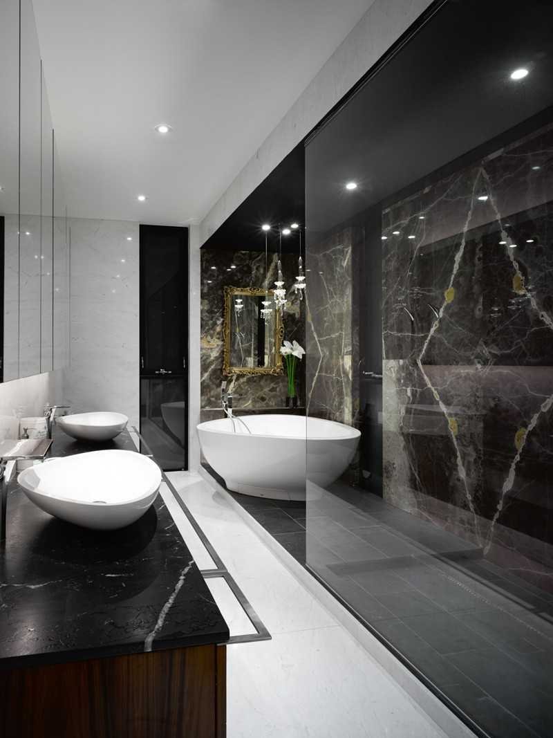 Ванная комната в готическом стиле