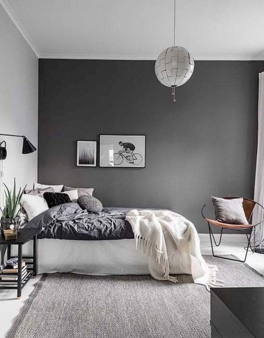 Спальня с серой краской