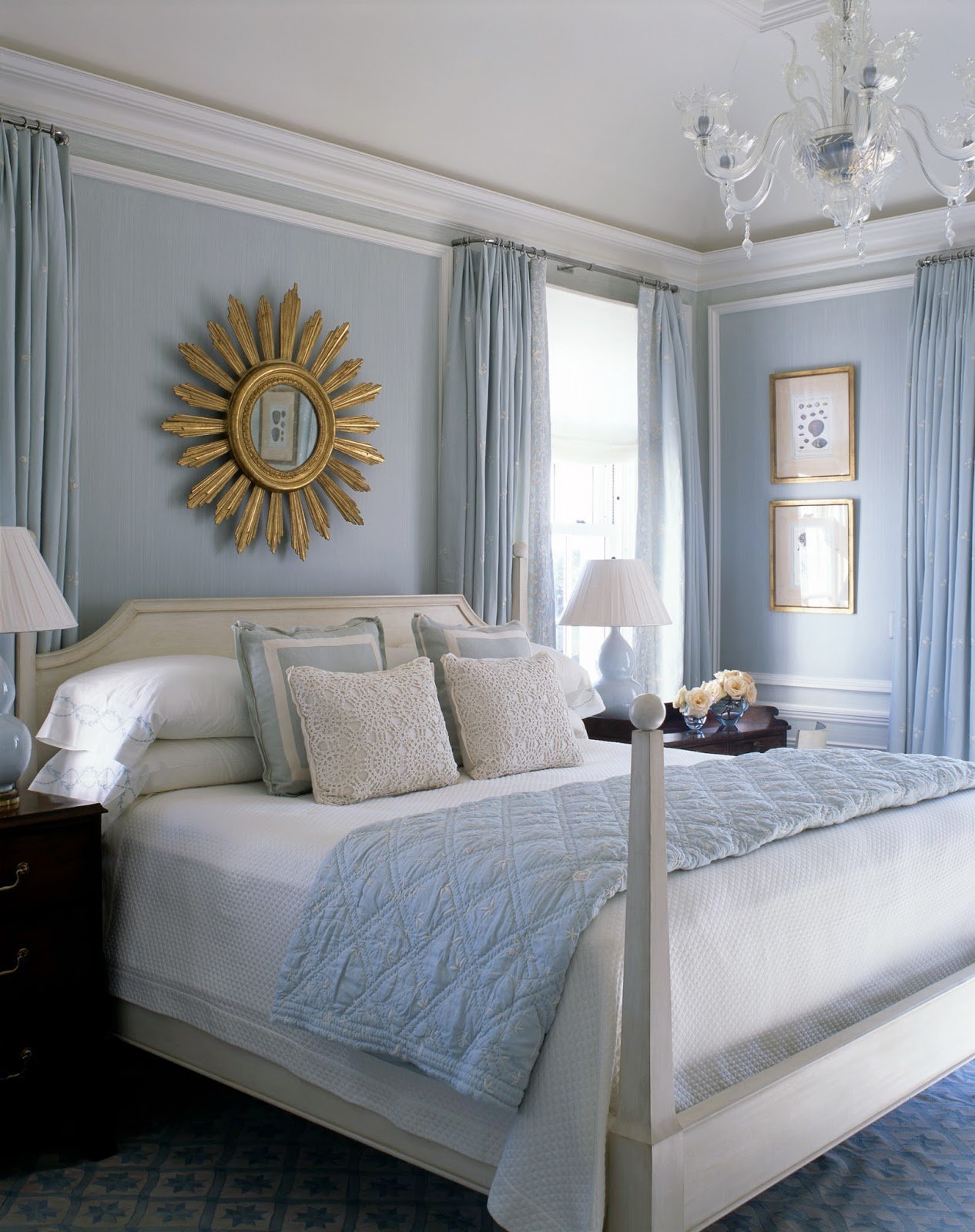 серо голубой цвет в интерьере спальни
