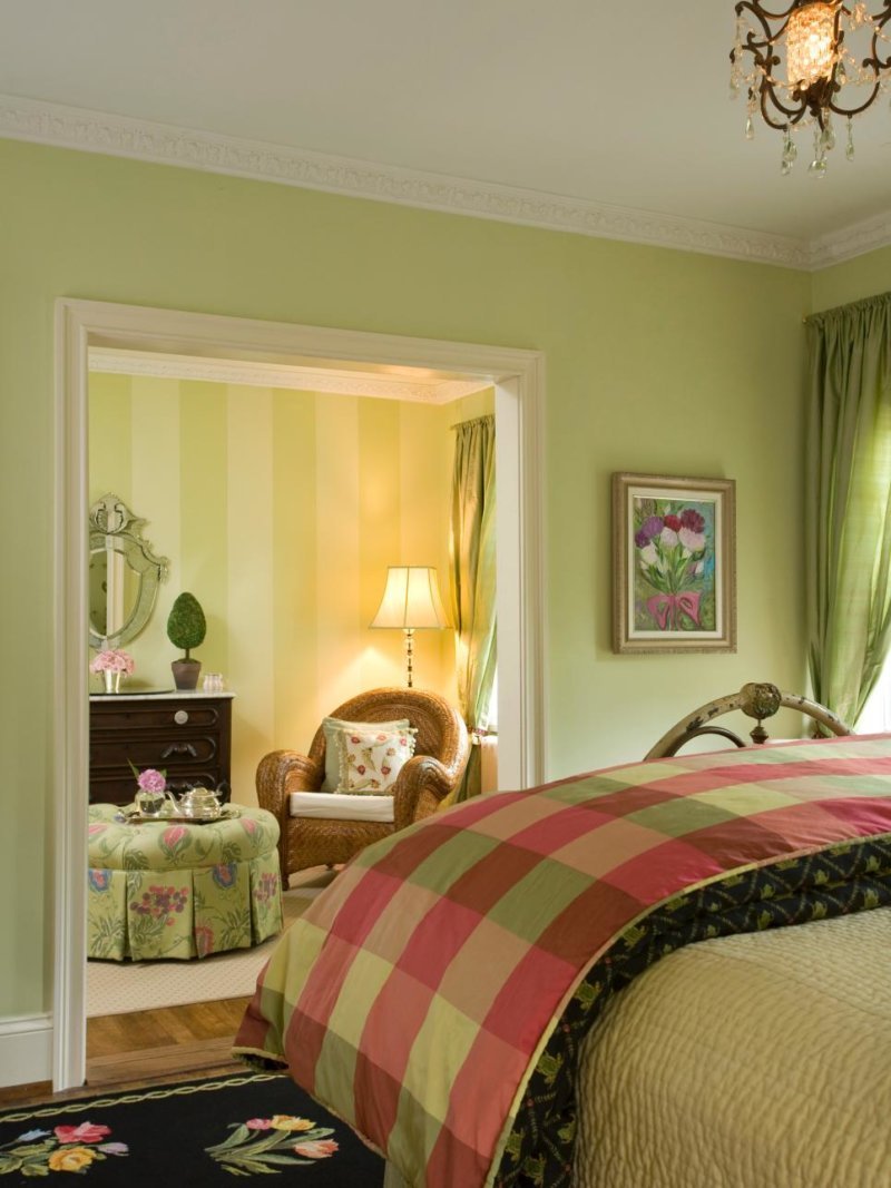 Спальня в современном стиле оливкового цвета