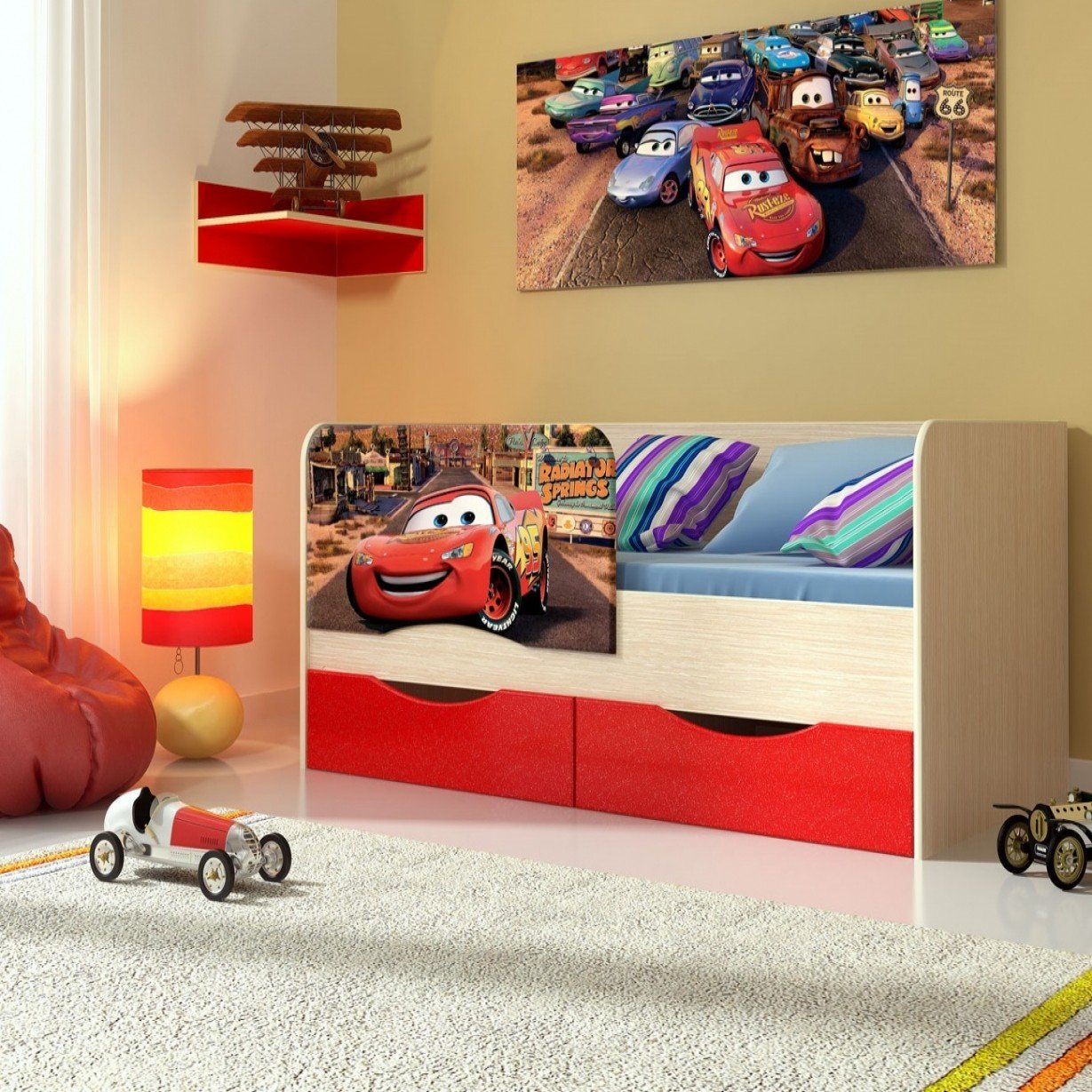 комплект детской мебели для мальчика машинкой