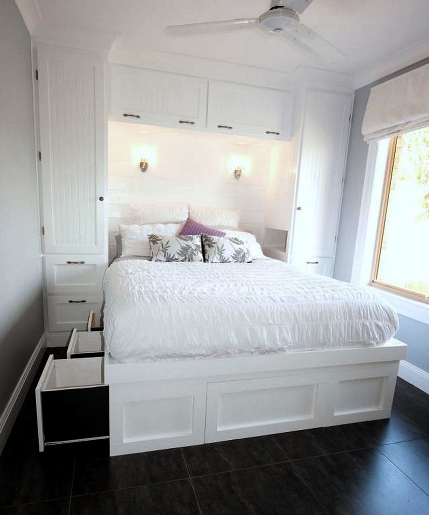 Маленькая белая спальня