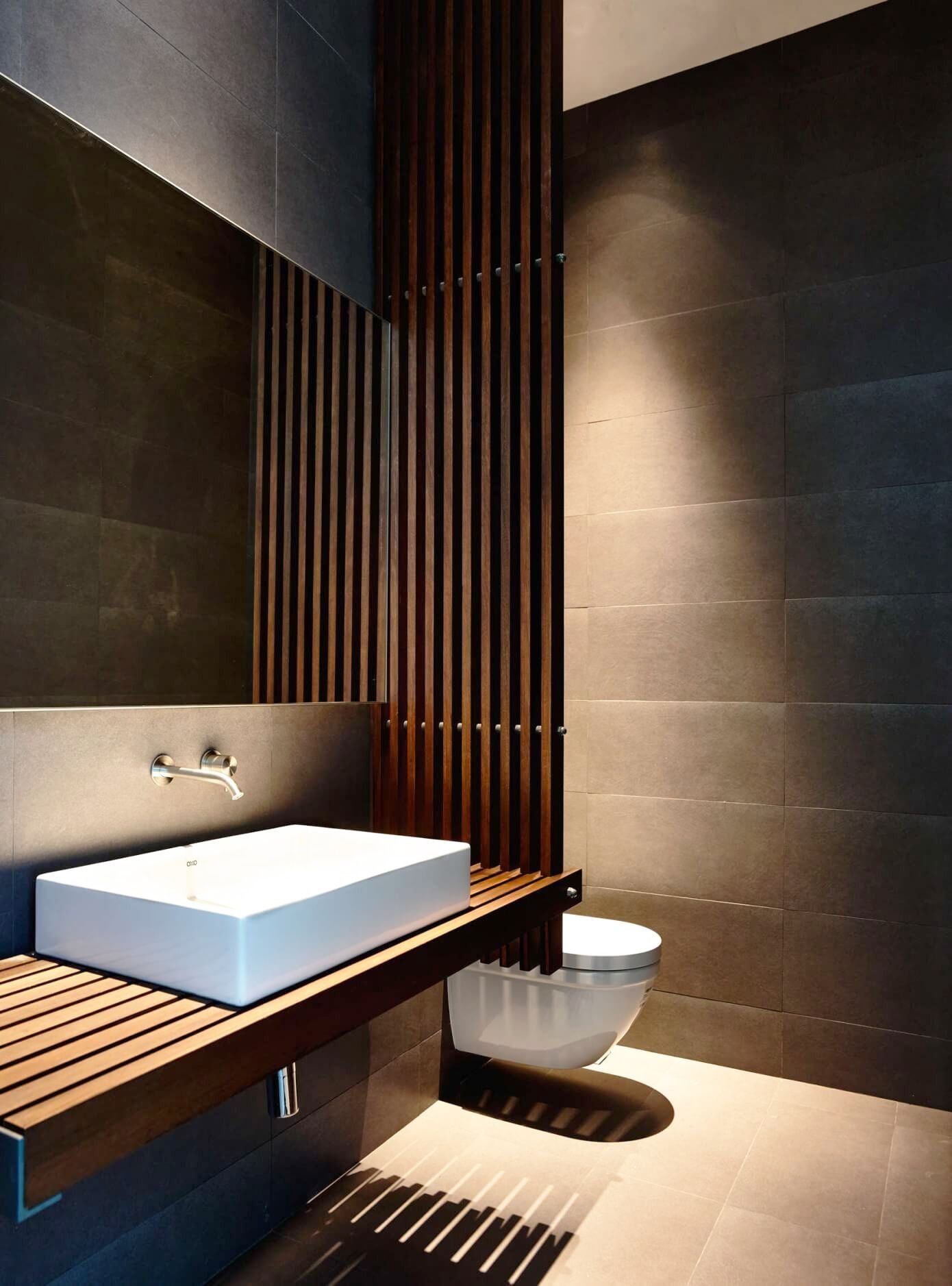 Санузел. Стильная ванная комната. Дизайнерская ванная. Туалет в современном стиле. Ванна в современном стиле.