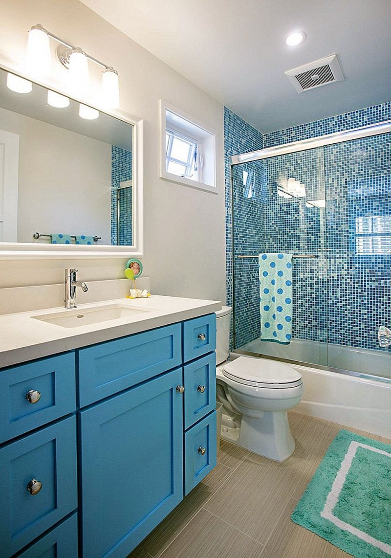 Ванная комната голубого цвета