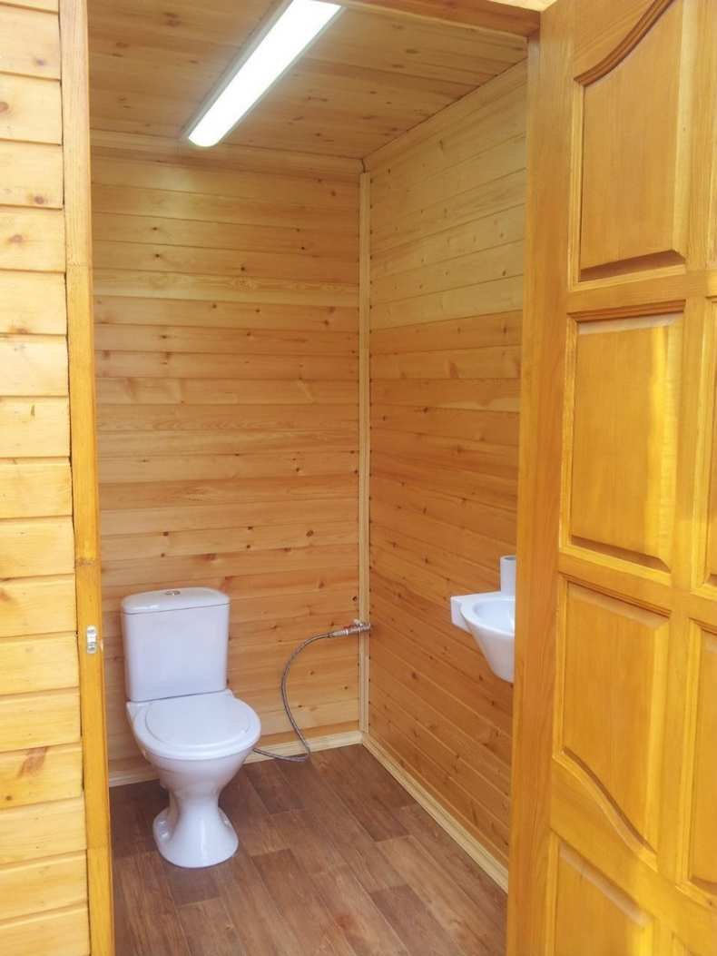 Туалетная комната в дачном доме