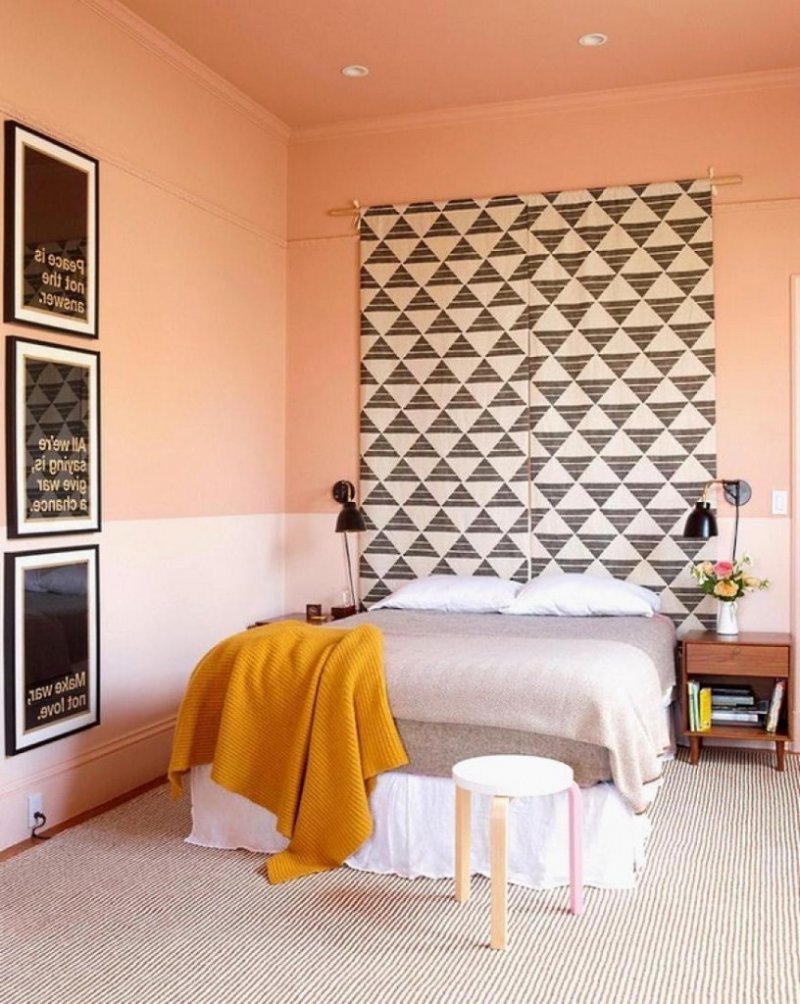 Покраска стен спальни двумя цветами (62 фото)