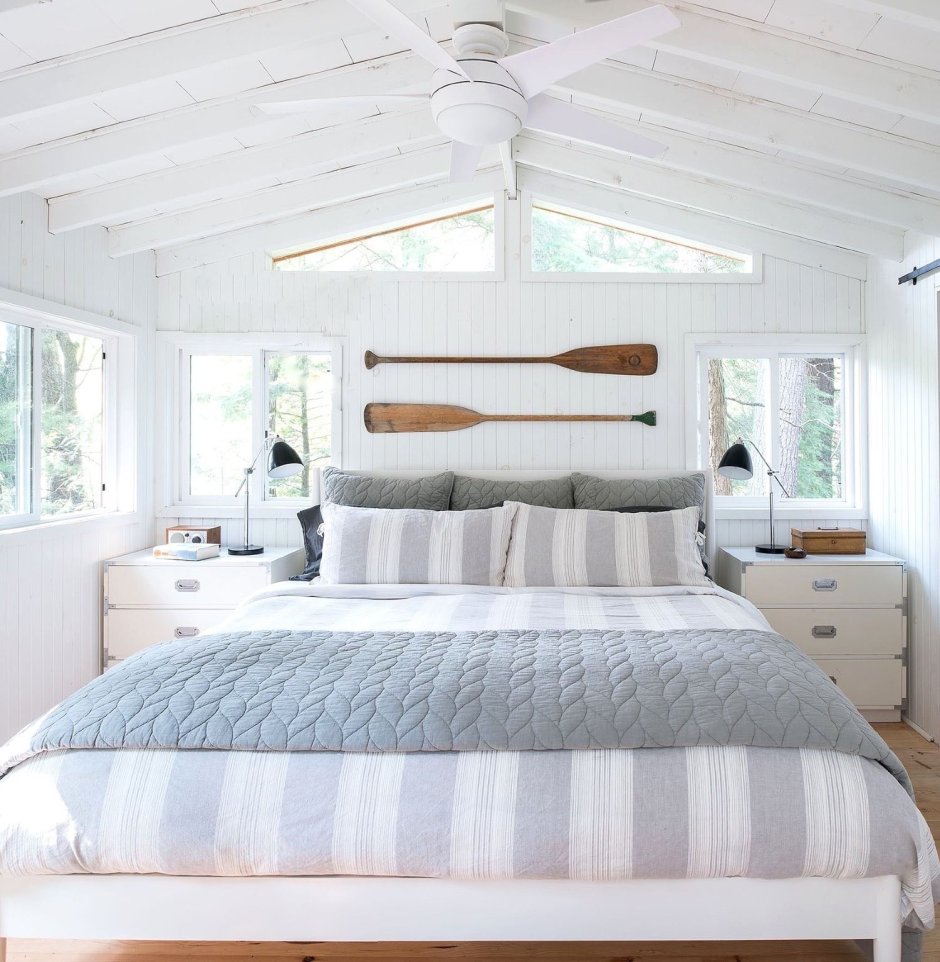 Элитная спальня в загородном доме