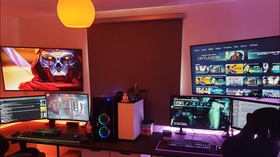 Компьютерная комната для пары