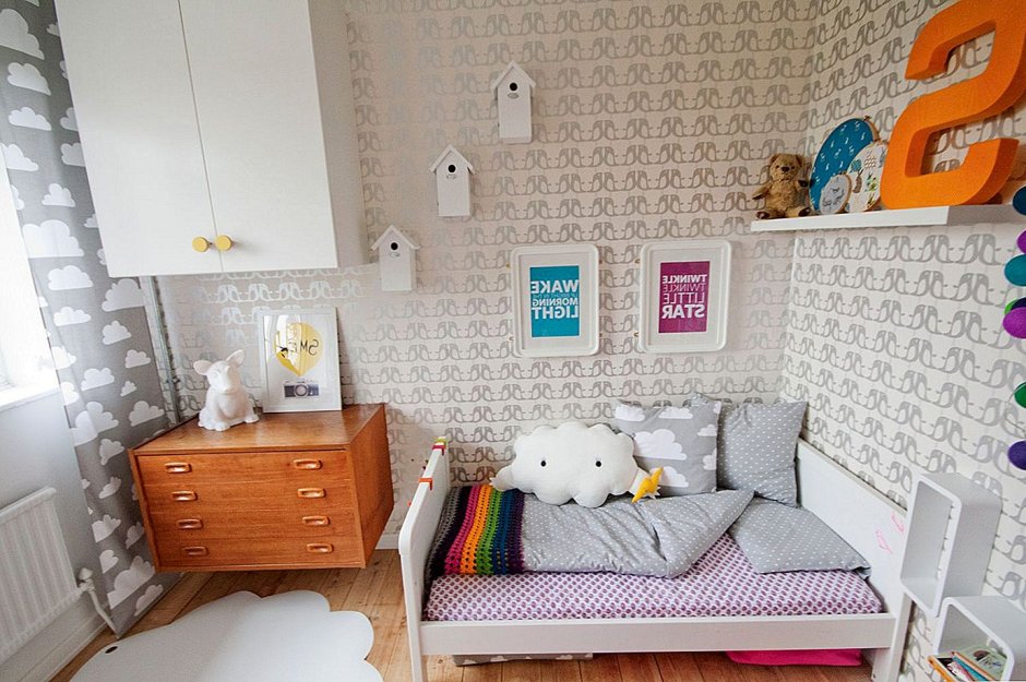 Интерьер для жилой комнаты с детской комнатой