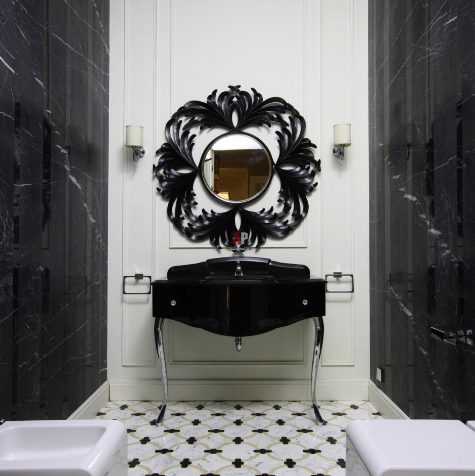 Туалетная комната в черно белом цвете