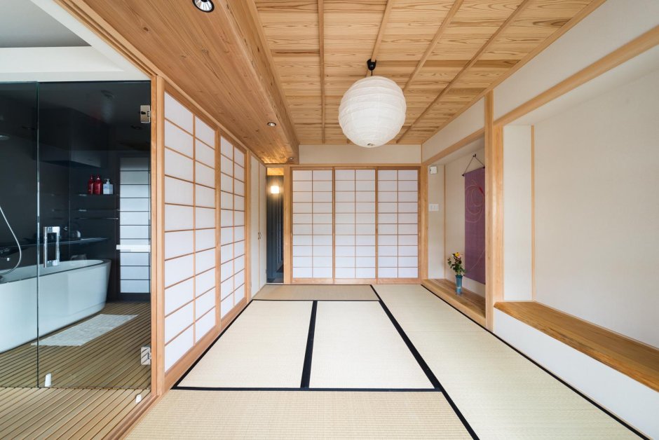 Комнаты в японском стиле с окном