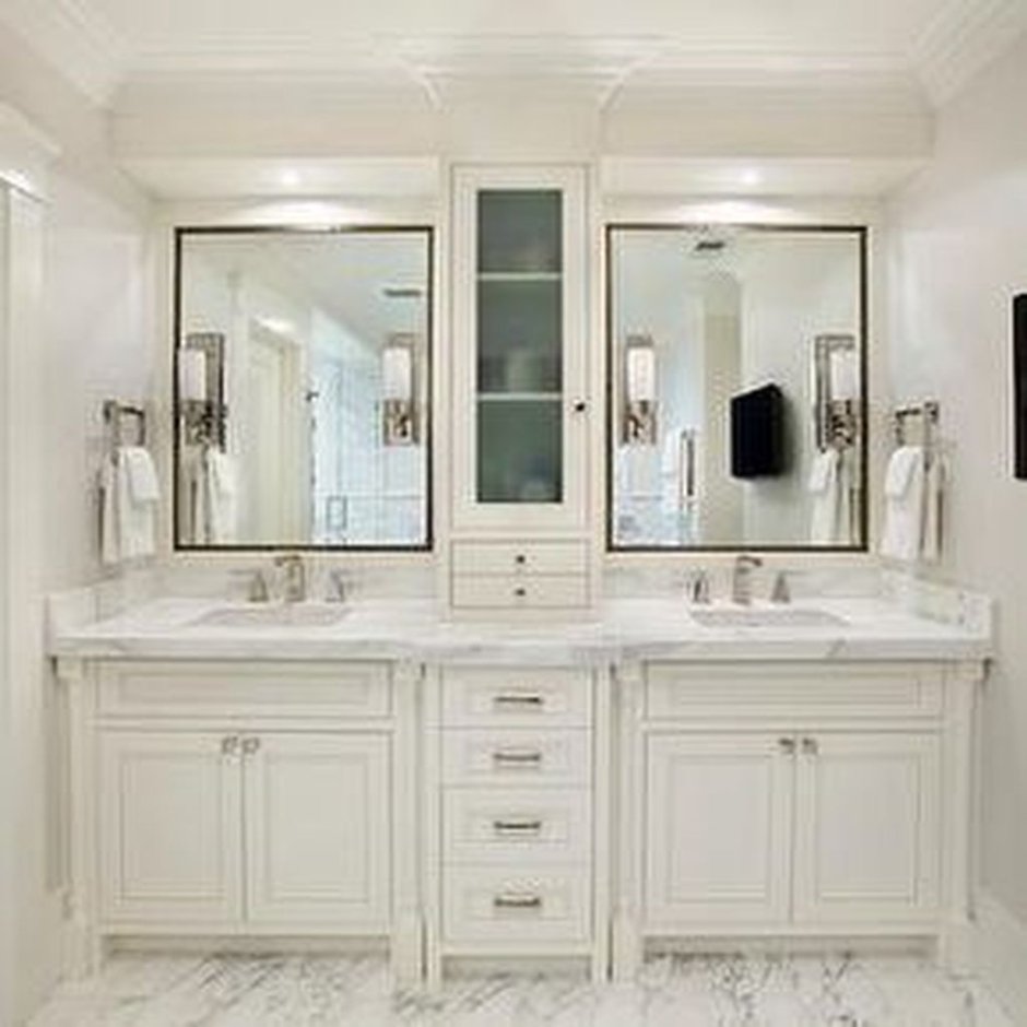 Зеркало в ванную комнату с двумя раковинами