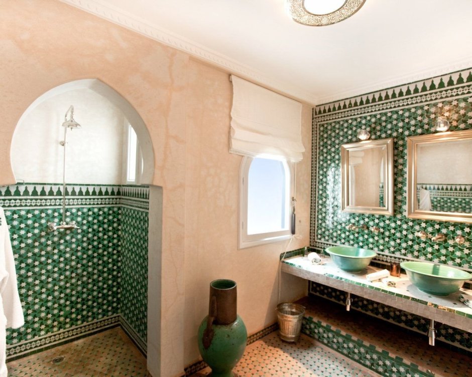 Современная ванна в марокканском стиле