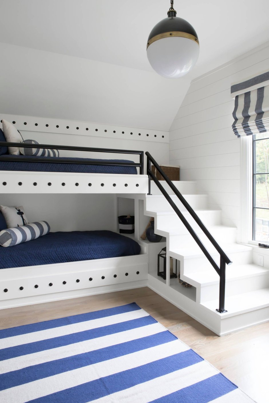 Спальня с двухъярусной кроватью план