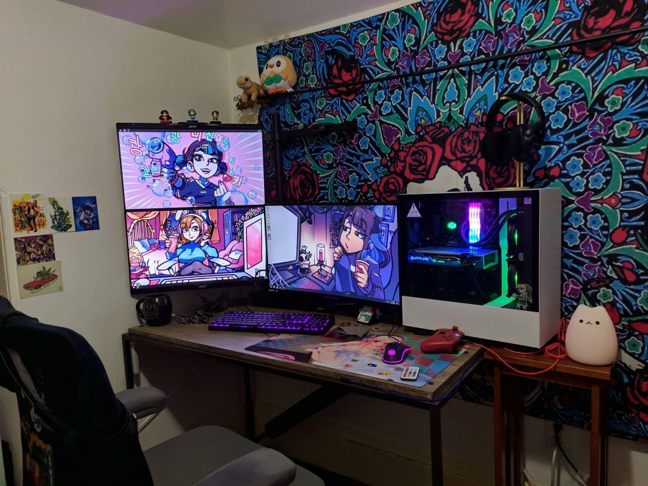 Геймерская комната с космосом