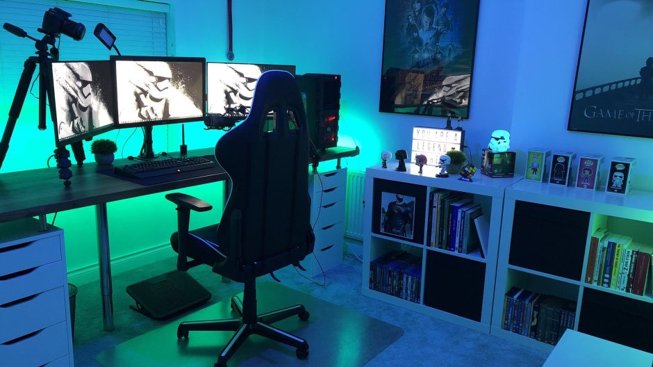 Комната неон