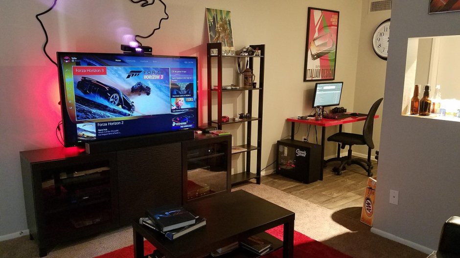 Белый игровой сетап DXRACER Air