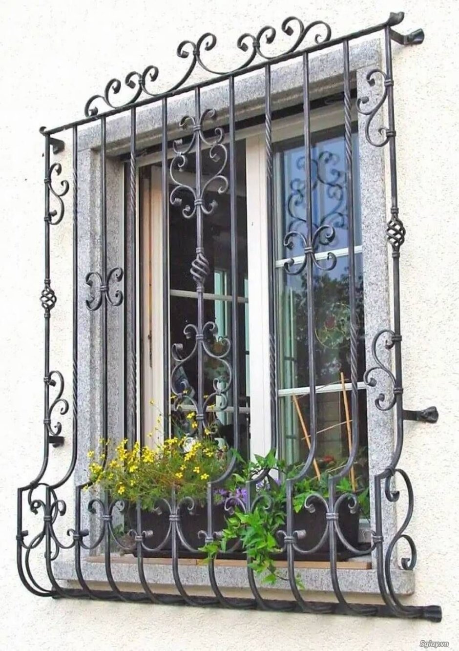 Красивые кованые решетки на окна