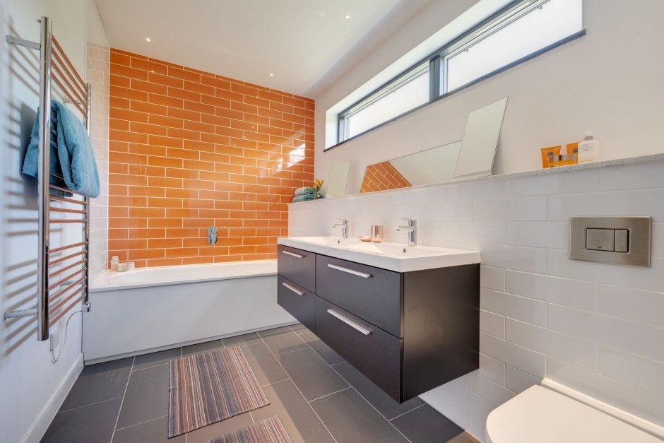 Плитка в ванную комнату оранжевого цвета