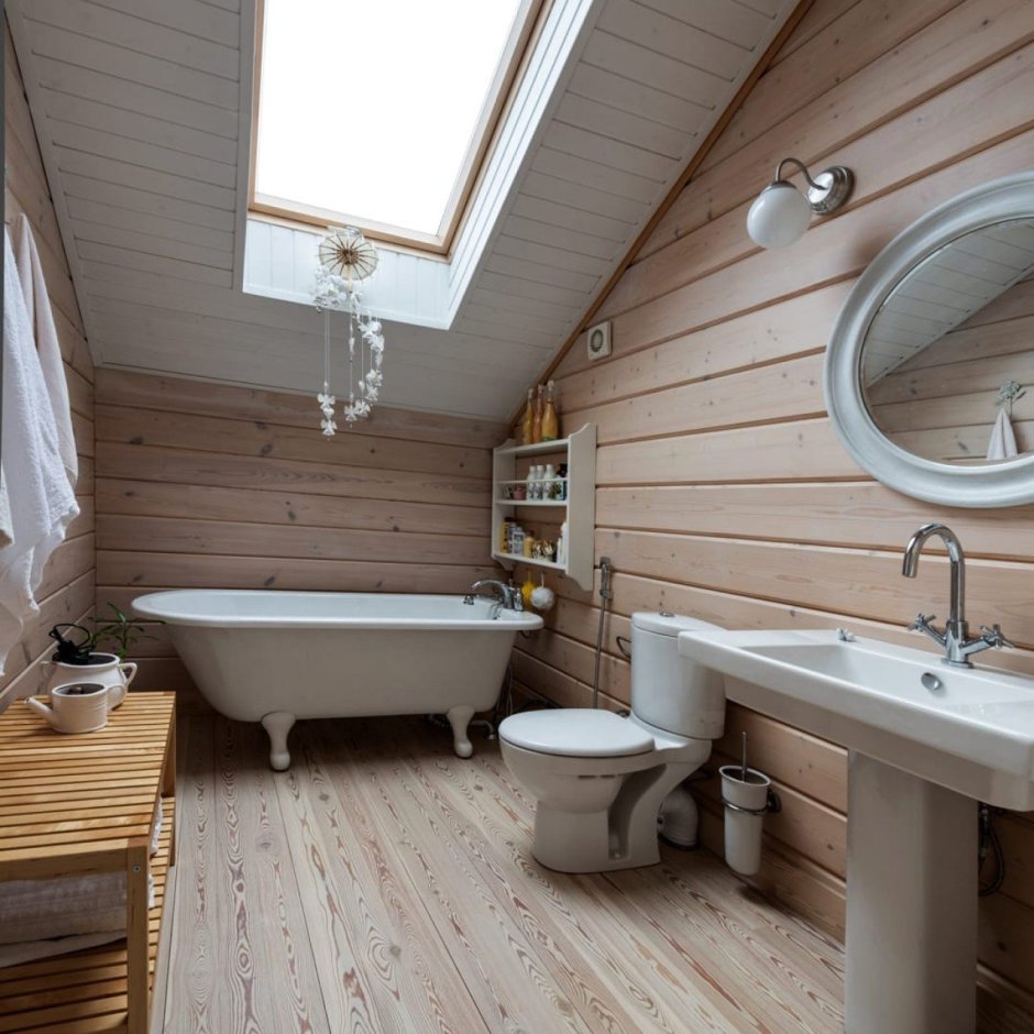 Ванная комната в бревенчатом доме