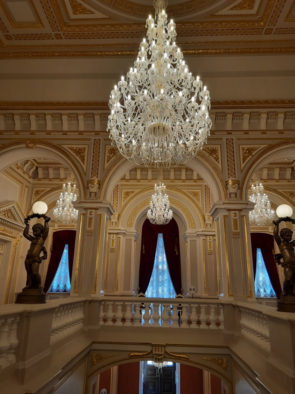 Мариинский дворец. Помпейская галерея