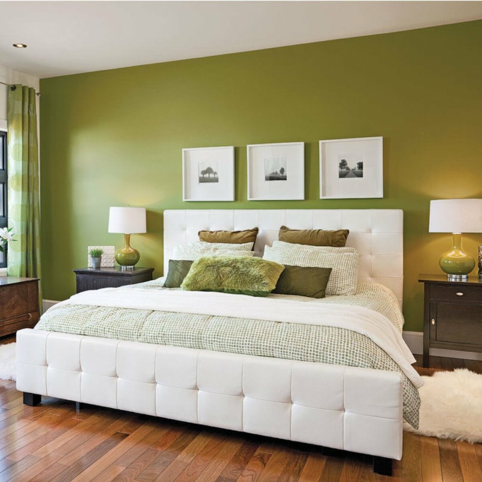 Кровать оливкового цвета