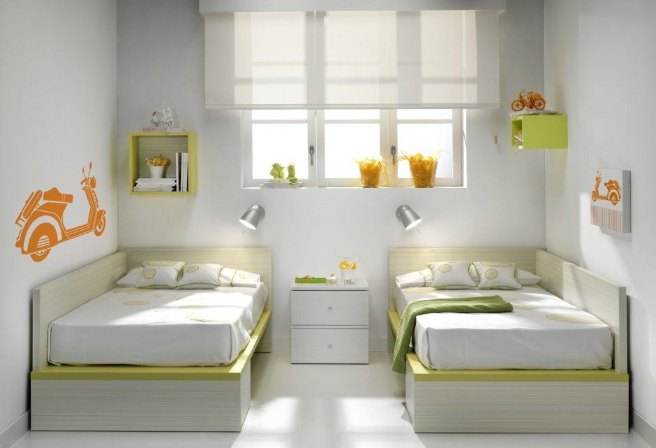 Расположение кроватей в детской для двоих