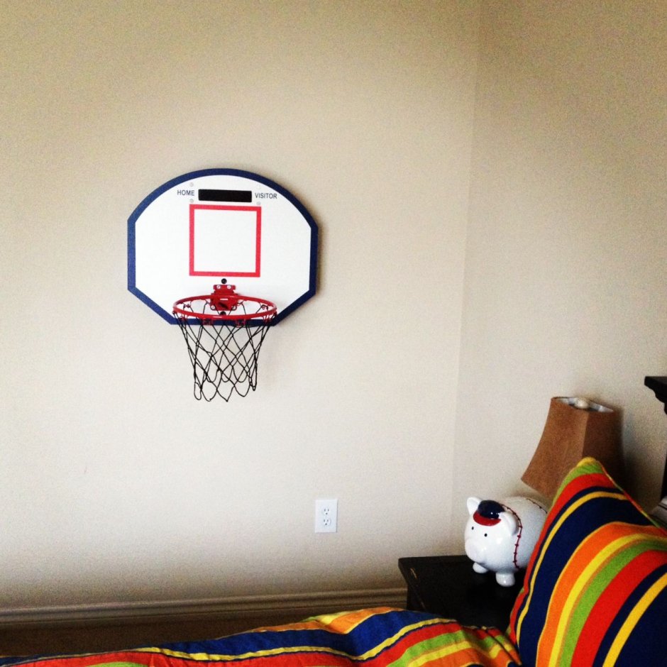 Баскетбольное кольцо в комнату