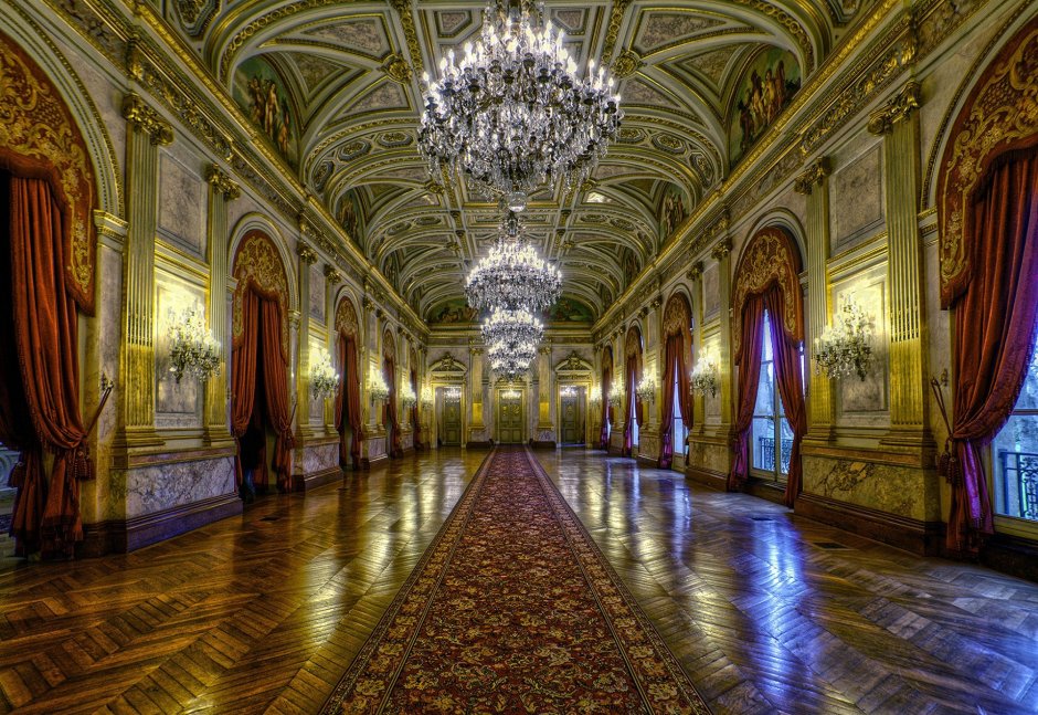 Букингемский дворец Тронный зал